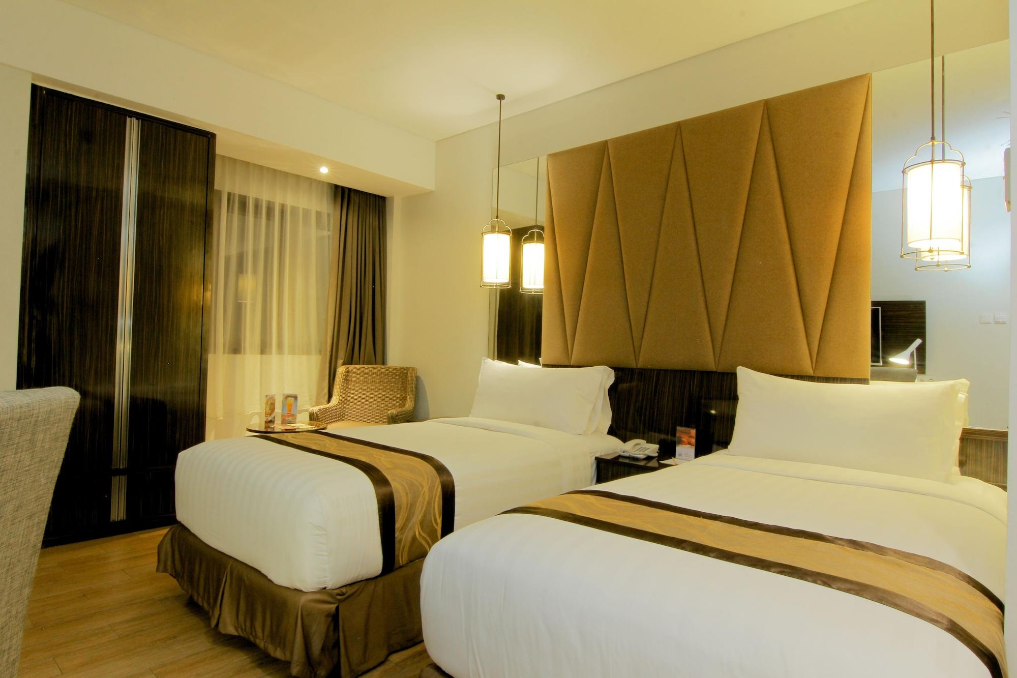 The Atrium Hotel & Resort Yogyakarta Melati Exterior foto